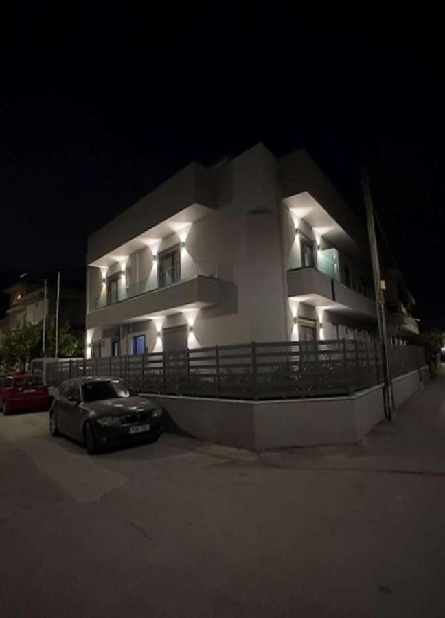 30 Senses Luxury Apartment Insight Ialysos  Esterno foto